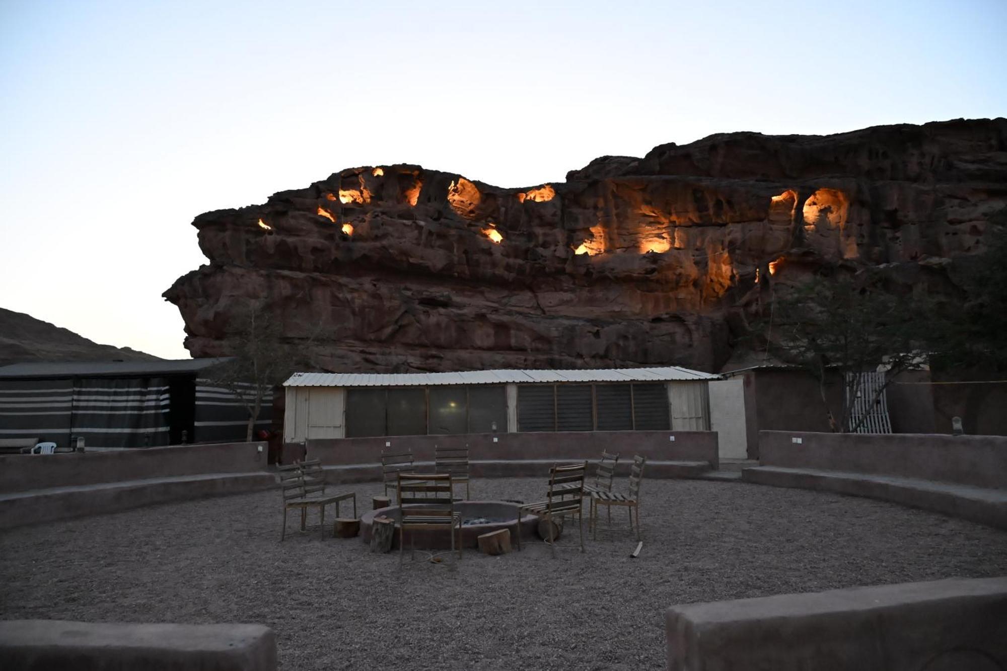 Bilal Luxury Camp Hotel Wadi Rum Exterior photo